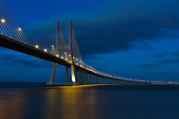 istock Vasco da Gama Bridge - Lisbon, Portugal 483780156