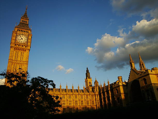 istock Golden Sunset Over The Big Ben 483786589