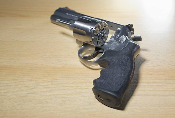 istock Pistole Revolver Gun 483786761