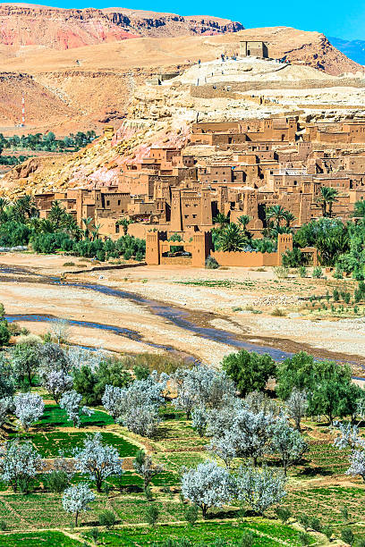istock Ancient city of Ait Benhaddou 483787398