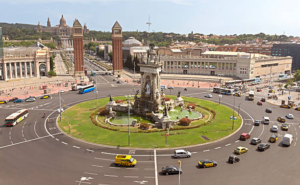 plaza de espania-vue du haut - mnac photos et images de collection