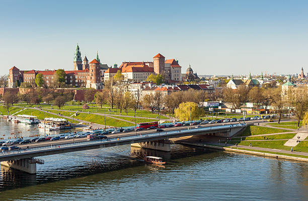 veduta aerea panoramica di cracovia, polonia, europa - lesser poland foto e immagini stock