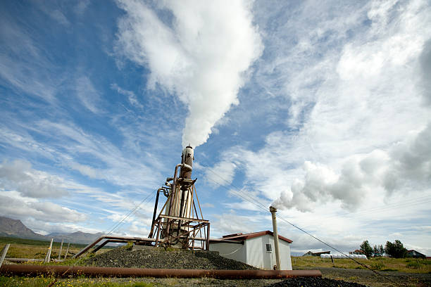 energia geotermica - iceland hot spring geothermal power station geyser foto e immagini stock