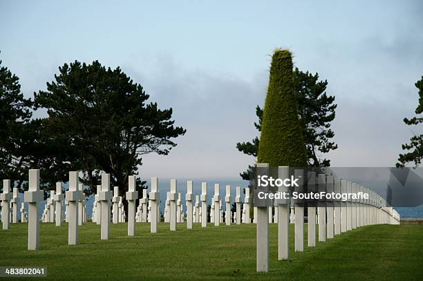Cemitério De Guerraamericano Na Normandia França - Fotografias de stock e mais imagens de Aterrar - Aterrar, Normandia, Praia