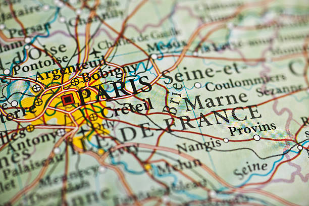 istock Paris map, France 483802727