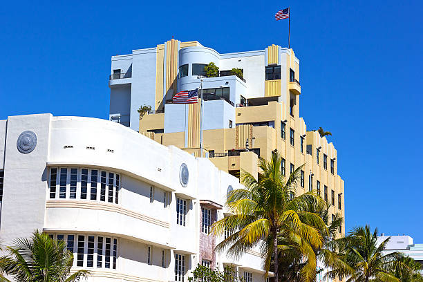 istock Art Deco architecture of Miami Beach waterfront. 483804675
