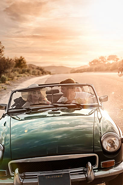 istock Mature couple on Roadtrip 483817527