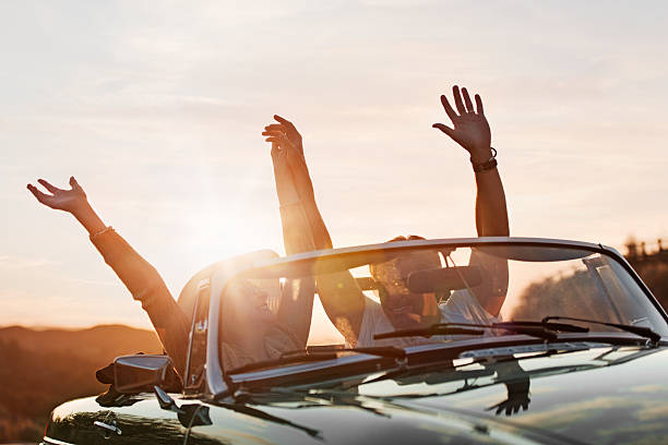 istock Mature couple on Roadtrip 483817573