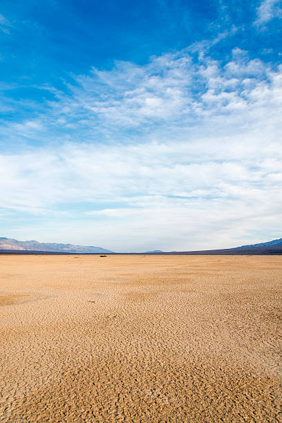 istock Death Valley National Park 483823586