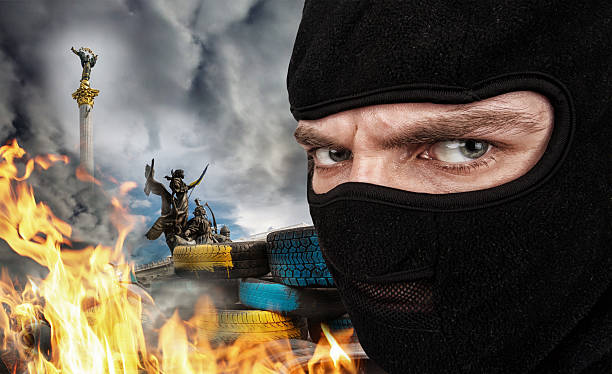 istock Terrorist on Ukrainian Maidan 483831172