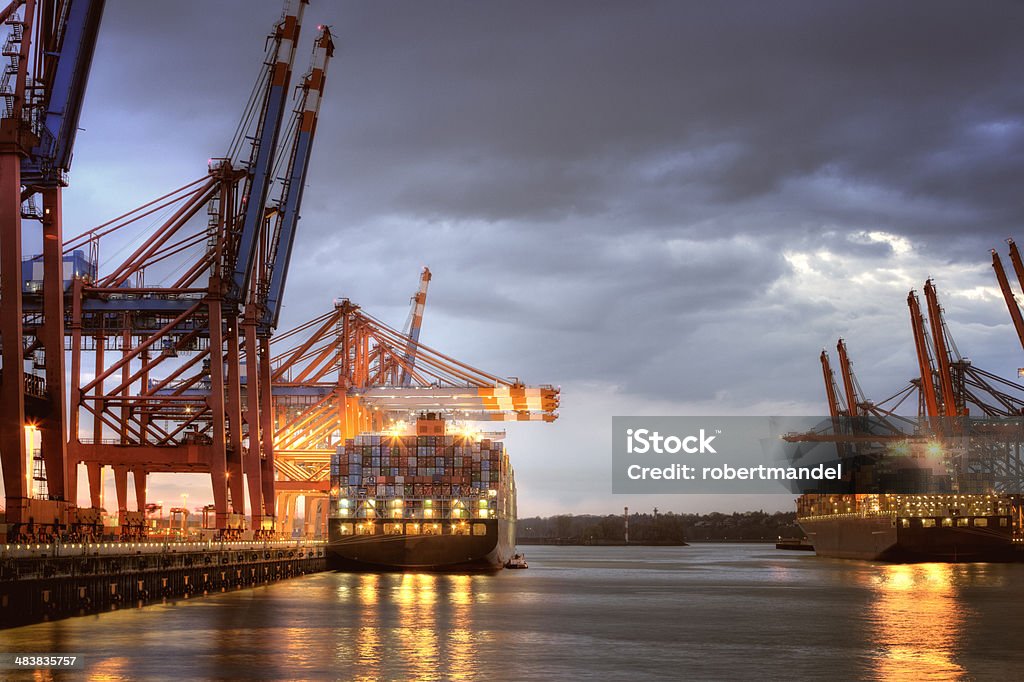 Container Hafen - Lizenzfrei Behälter Stock-Foto