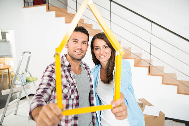 istock young couple happy in a new house 483842778