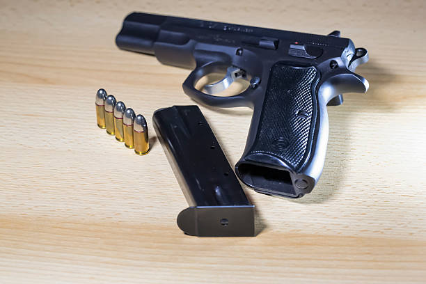 istock Pistole Revolver Gun 483862143