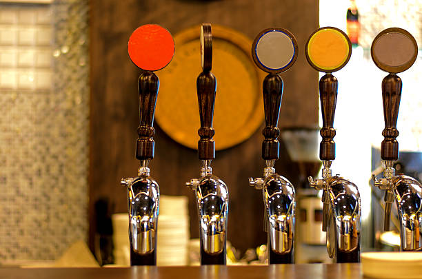 istock Row of Beer Taps in Bar 483865370