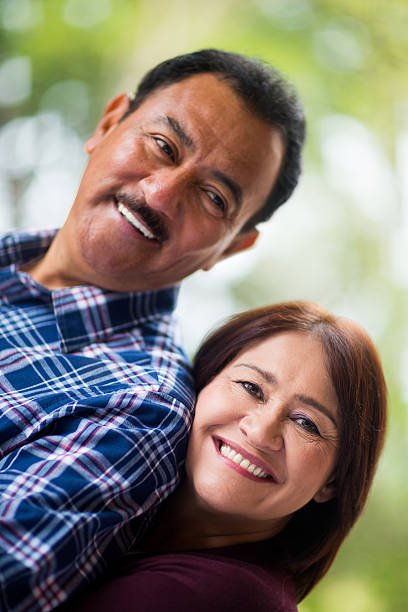 istock Smiling mature couple 483902082