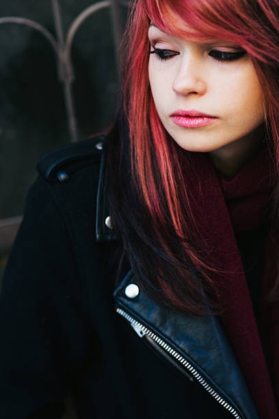 istock Beautiful woman 483917257