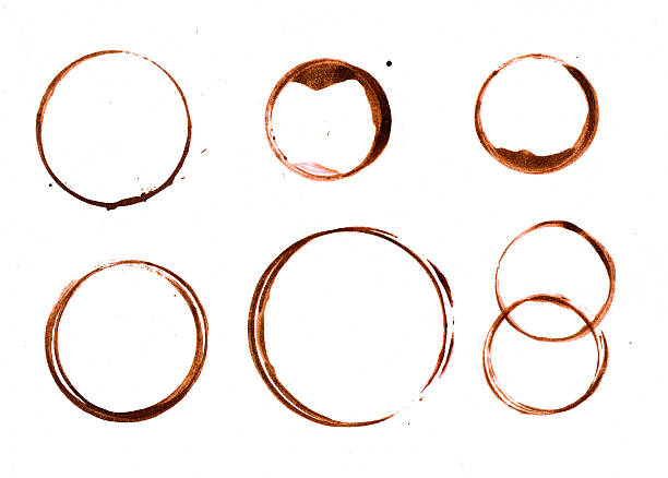 istock prints rings of coffee cup 483990091