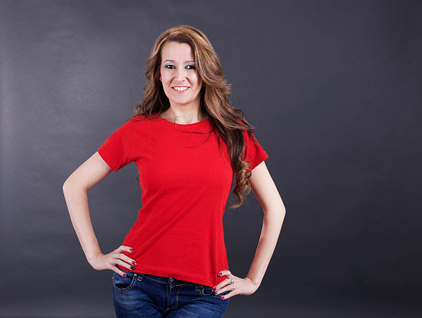 istock beauty woman posing 483991373