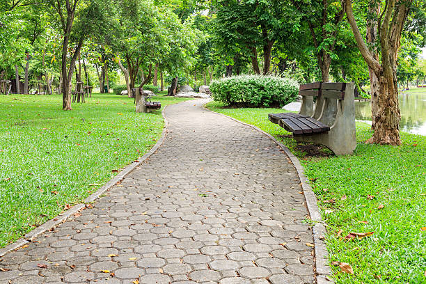 istock Seat in the public park 484004658