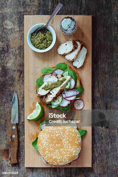 Foto de Sanduíches Com Frango e mais fotos de stock de Alimentação Não-saudável - Alimentação Não-saudável, Almoço, Ave doméstica