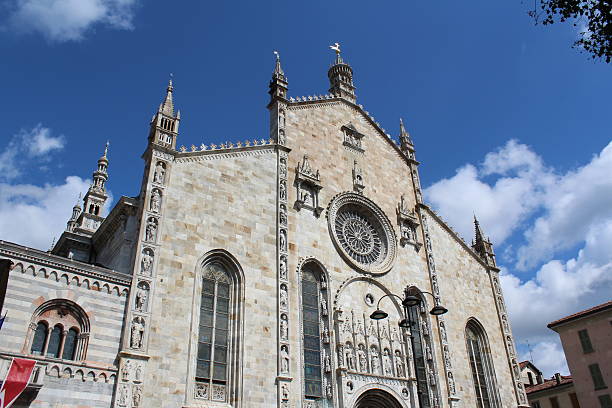 istock Catholic Church in Como, Italy 484013698