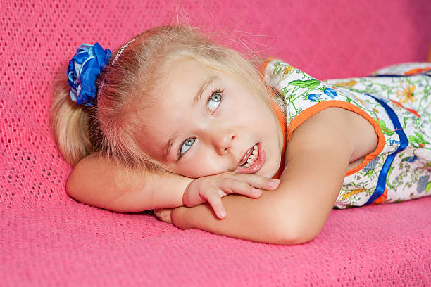 istock Adorable little girl 484022282