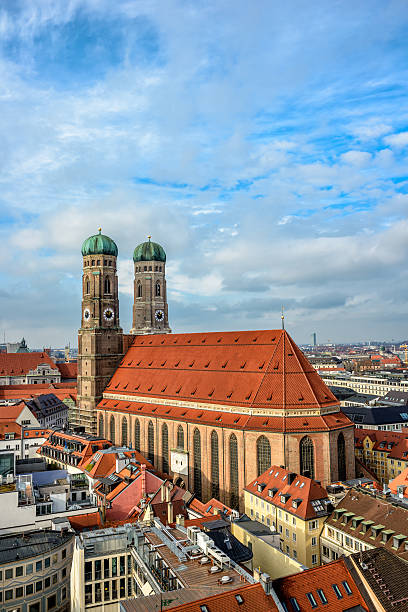 istock Cathedral Frauenkirche in Munich, Bavaria 484037109