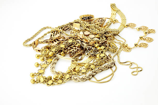istock Pile of old jewelry 484080160