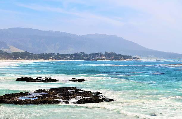 playa en carmel by the sea - pebble beach california california golf carmel california fotografías e imágenes de stock