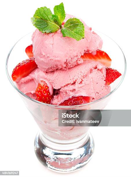 ストロベリーアイスクリーム - アイスクリームのストックフォトや画像を多数ご用意 - アイスクリーム, イチゴ, カットアウト