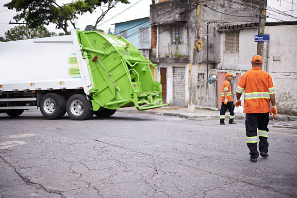 istock Cleaning up your streets! 484189115