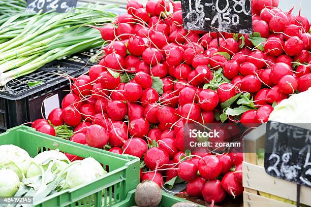 Red Radish Stock Photo - Download Image Now - Agricultural Fair, Agriculture, Buying