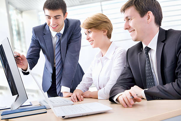 istock Business people 484192912