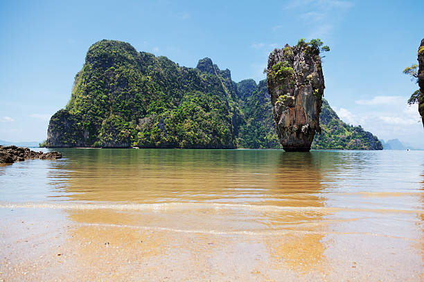 istock James Bond Island, Thailand 484193975