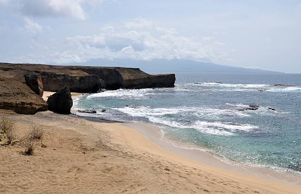 istock beach walk to the peninsula 484230306