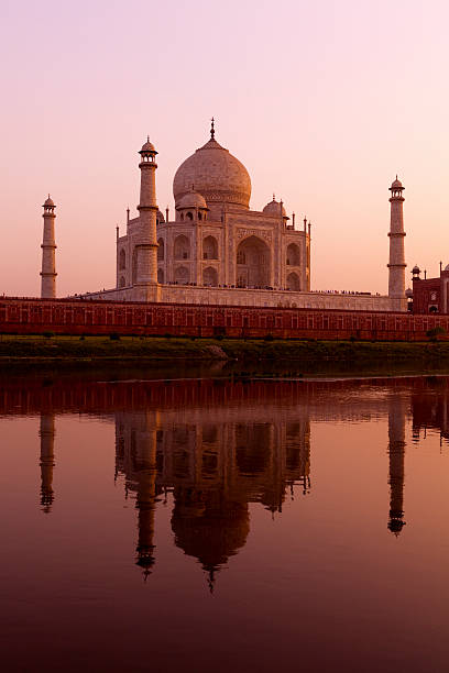 istock Sunset at the Taj Mahal 484237416