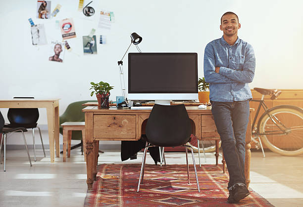istock Meeting all my design deadlines 484264076