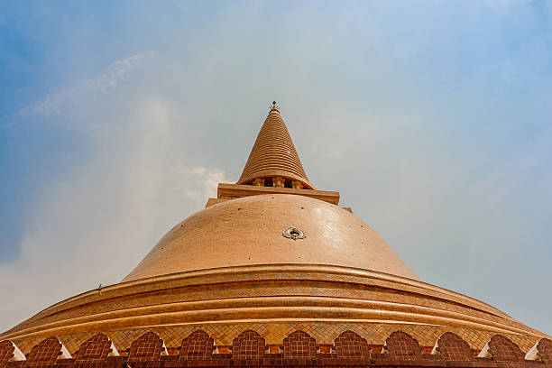 istock Phra Pathom Chedi at Nakhon Pathom, Thailand. 484295410