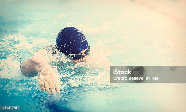 Schwimmer Stockfoto und mehr Bilder von Aktiver Lebensstil - Aktiver Lebensstil, Aktivitäten und Sport, Altertümlich