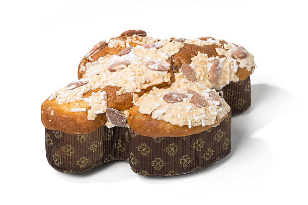 istock Colomba Pasquale Sweet Italian 484313565