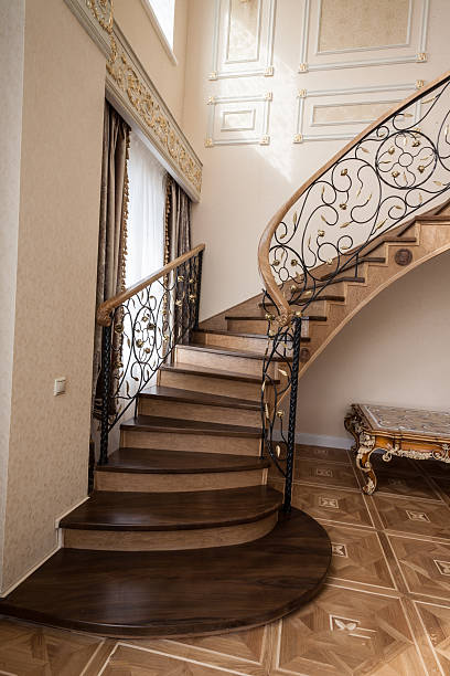 istock Rich and luxurious interior penthouse 484327081