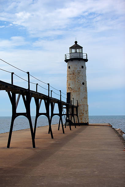 istock Manistee Pier Lighthouse on Lake Michigan 484328639