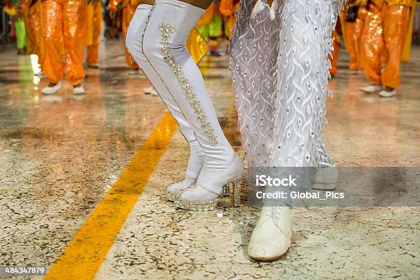 Karnevalparade Stockfoto und mehr Bilder von Sambadrome - Spielort - Sambadrome - Spielort, Karneval - Feier, 2014