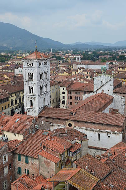 istock Lucca is a jewel of Tuscany 484376304