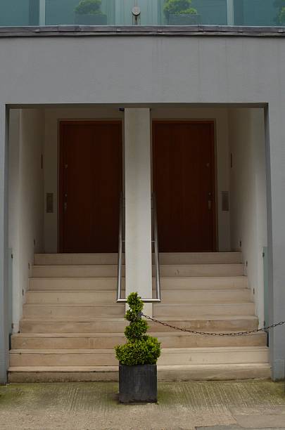istock Modern house entrance 484405285