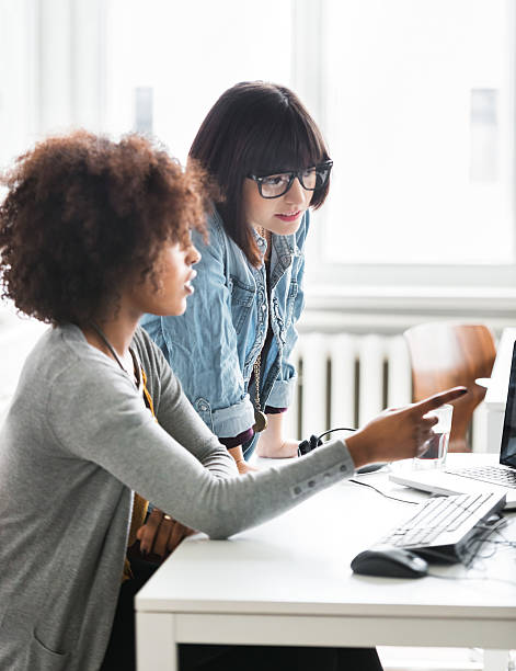 istock Start-up Business Meeting 484405499