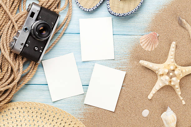 istock Travel and vacation photo frames and items 484417070
