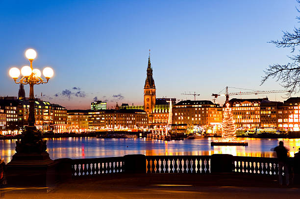 istock Hamburg Binnenalster with Christmas tree 484422836