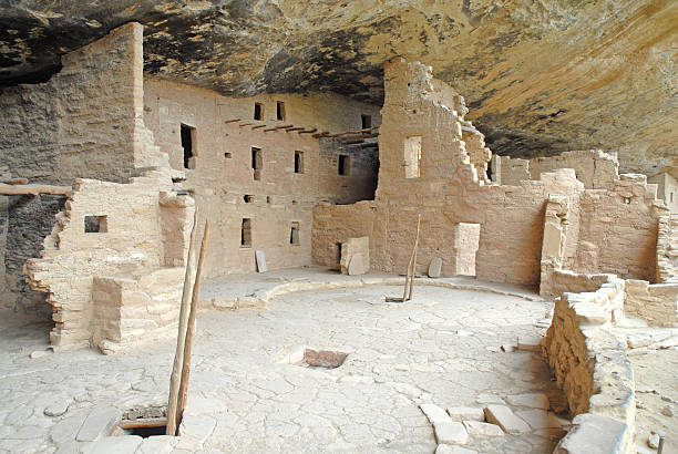 culture anasazi cliff dwellings au parc national de mesa verde, dans le colorado - american culture usa history anasazi photos et images de collection