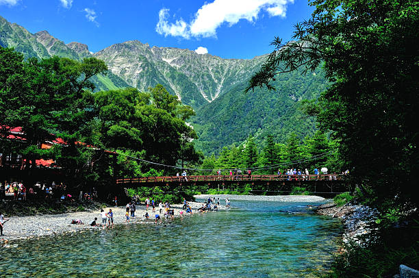 kamikouchi nagano, japão - kamikochi national park - fotografias e filmes do acervo